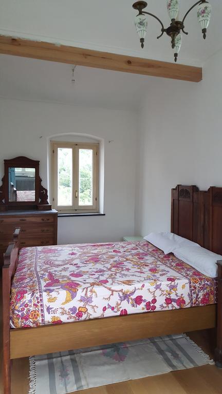 Rural House Rondini Hotel Camposasco Екстериор снимка